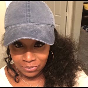 Meet your Posher, Whitney